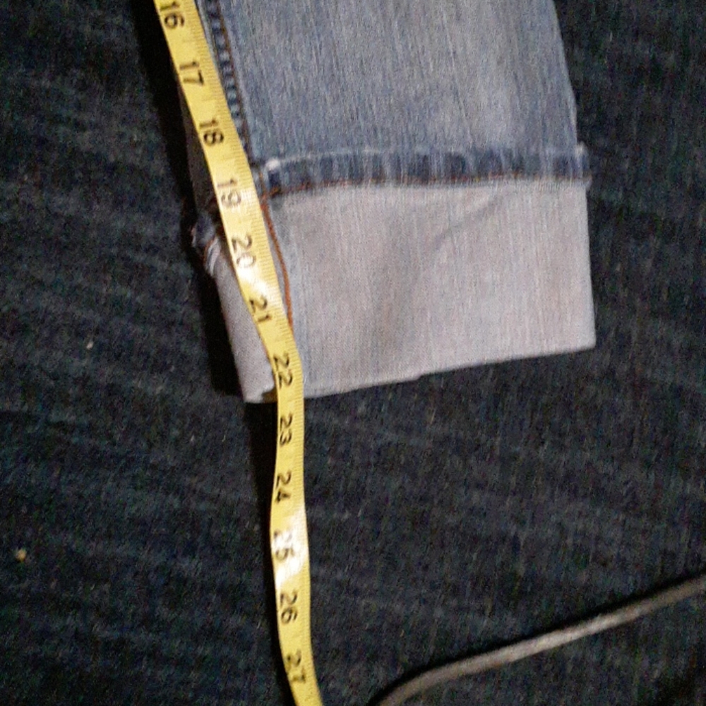 Jean Capris - Picture 5 of 5